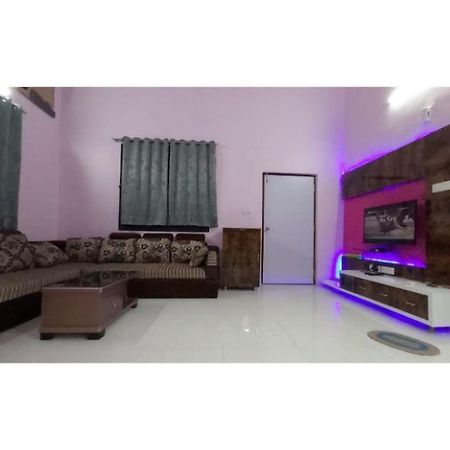 Dk Villa 3 Bhk 로나발라 외부 사진