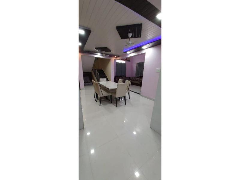 Dk Villa 3 Bhk 로나발라 외부 사진